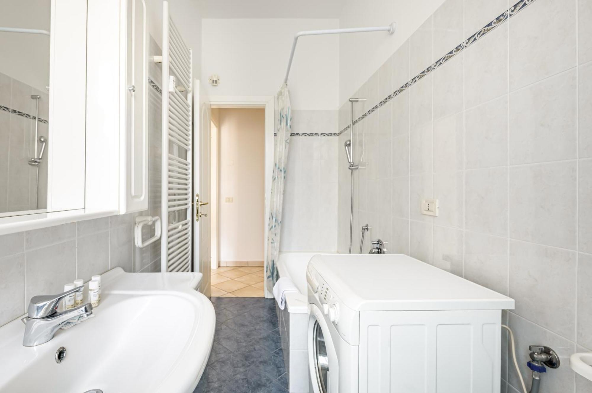 Florence Quiet And Cozy Apartment With Balcony מראה חיצוני תמונה